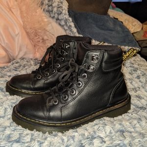 Dr. Martens Faora Mid Top Leather Boots Size 7